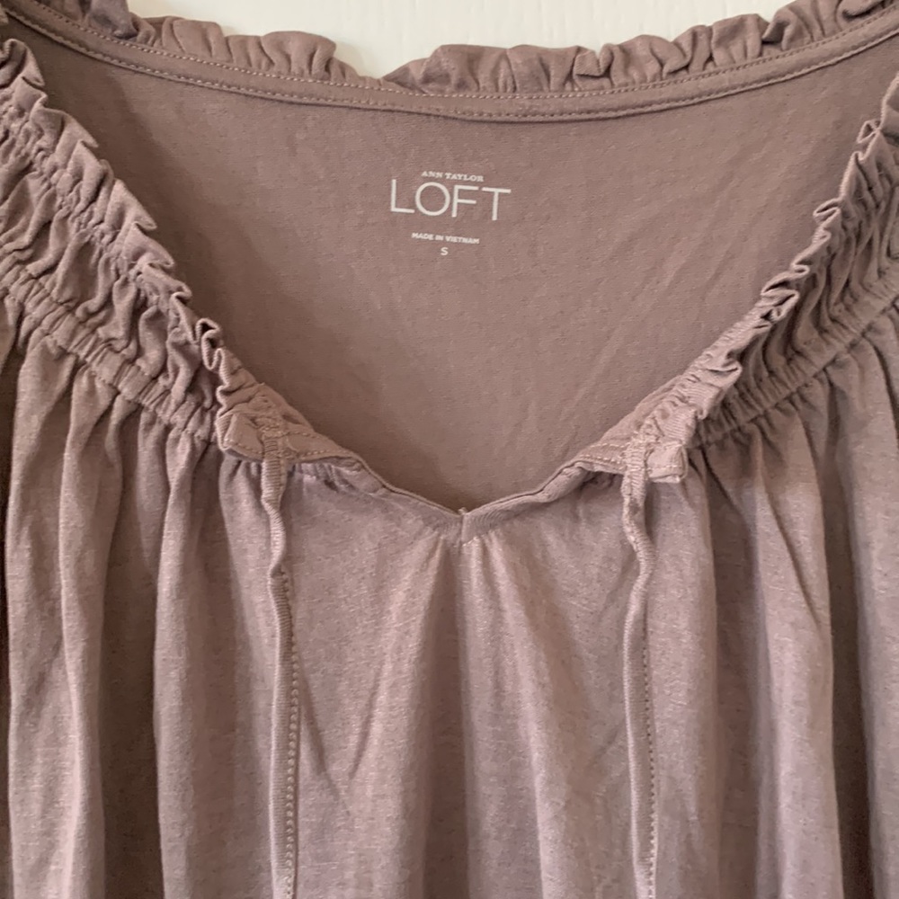 NWT LOFT Purple Ruffled Boatneck Tie-Front Short Sleeves Top Size S - Picture 5 of 16